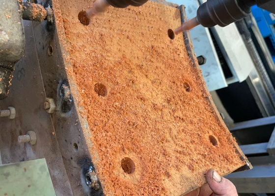 Materiale di blocchi di freno di perforazione di resina tessuto per freni per piloti