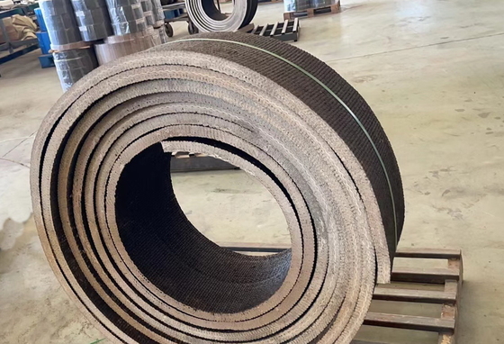 Fabbricazione a partire da tessuti di fibra sintetica o di fibra sintetica