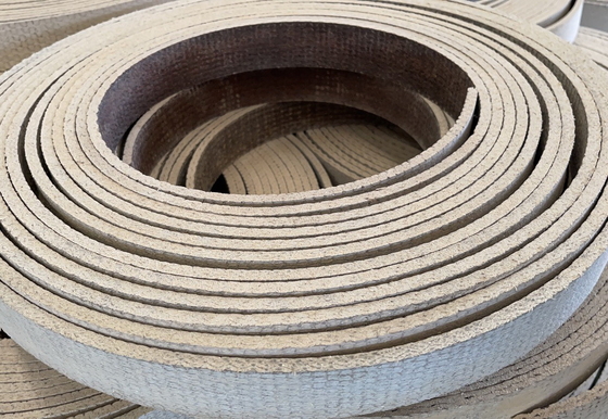 Rivestimento del freno tessuto, superficie di rotolamento, macinatura Rivestimento del freno tessuto con rivestimento del freno in ottone